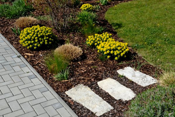 Garden Mulch Installation in Boca Raton